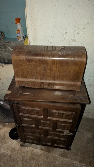Máquina de coser Singer antigua