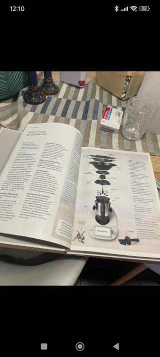 Thermomix TM6 con accesorios