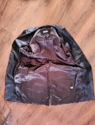 Gabardina de piel larga