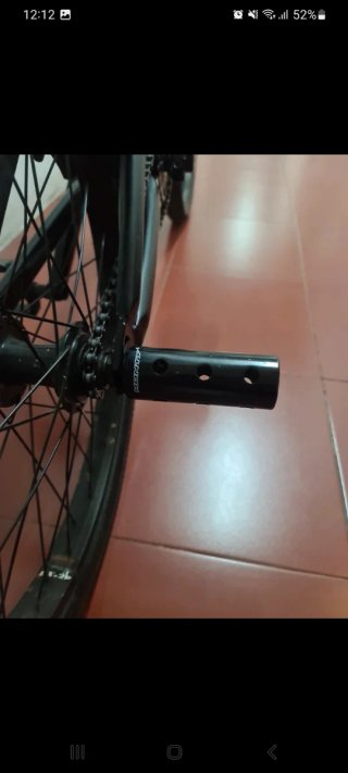 Bicicleta BMX Monty Negra