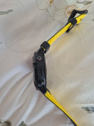 Reloj Garmin 6X Pro Negro/Amarillo + Cable Cargado