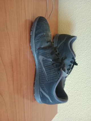Zapatillas Nike Mercurial multitacos