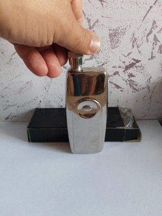 Petaca Vintage Móvil