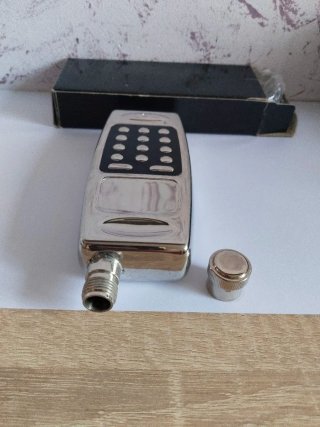 Petaca Vintage Móvil