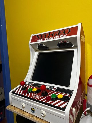 Pequeña Recreativa Bartop Neo Geo MVS