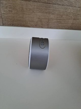 Altavoz inalámbrico Prink negro y blanco