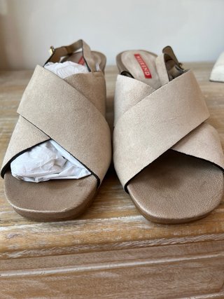 Sandalias P. Miralles ante beige