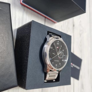 Reloj con caja Tommy Hilfiger hombre