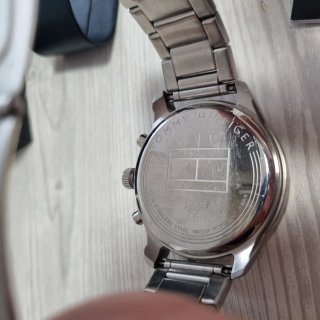 Reloj con caja Tommy Hilfiger hombre