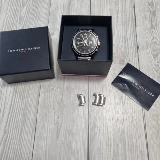 Reloj con caja Tommy Hilfiger hombre