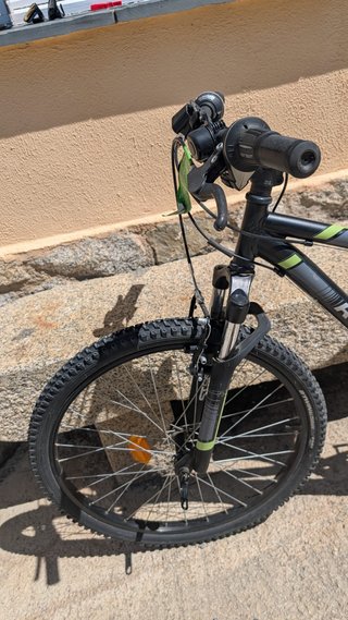 Bicicleta MTB Rockrider ST500 24' 9-12 años