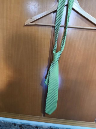 Traje de caballero verde Regalo corbata a juego