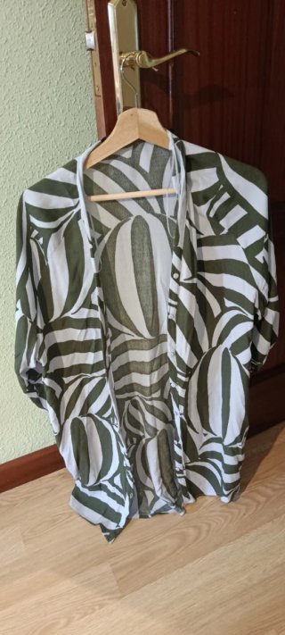 Vestido estampado verde y blanco