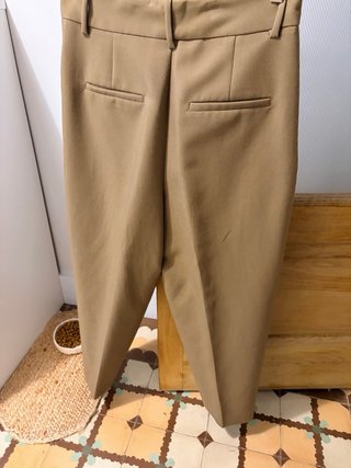Pantalón Zara pinzas Talla M