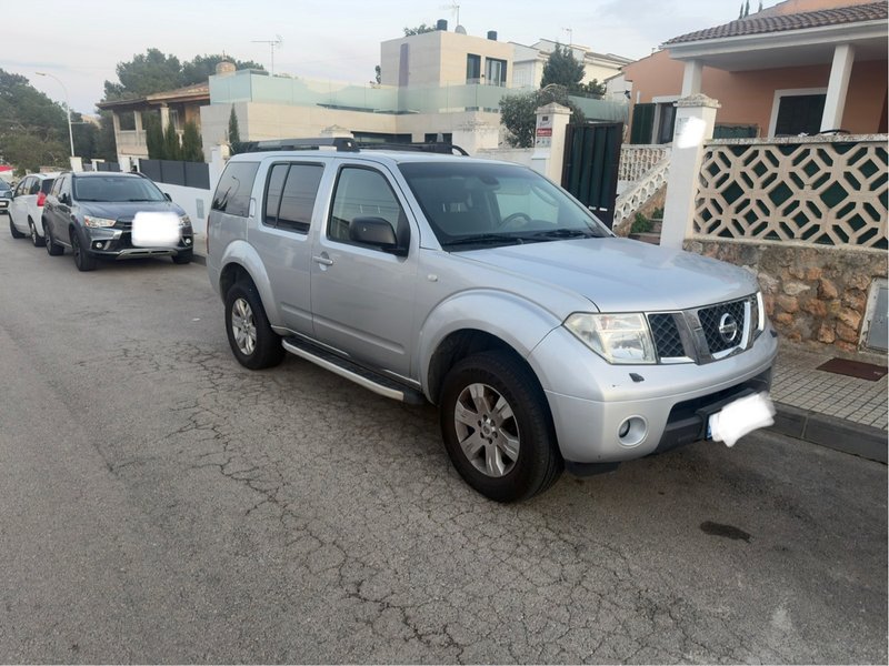 Nissan Pathfinder 2007 7 plazas - foto 1