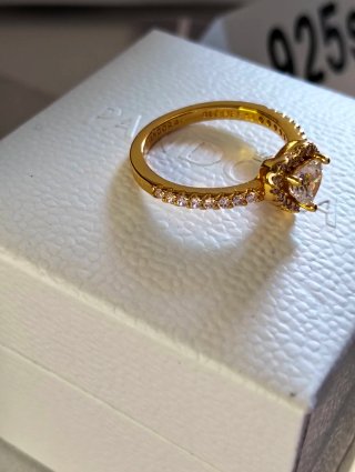 Anillo Pandora Corazón Oro