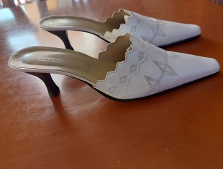 Lote 2 pares zapatos: Antonietta   y Dulce Rubio