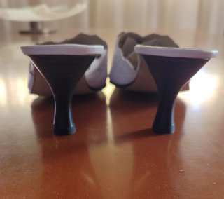 Lote 2 pares zapatos: Antonietta   y Dulce Rubio