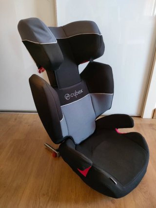 Silla coche Cybex negro y gris