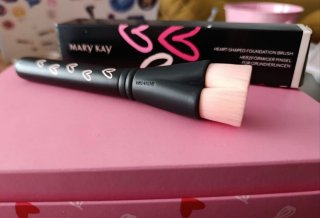 Brocha Corazón Mary Kay