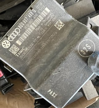 Módulo Confort gateway VW Audi seat 8U0907468Gw