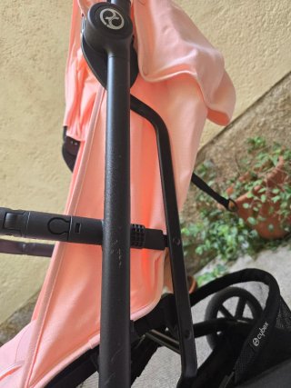 Carrito 2025 Cybex Beezy rosa