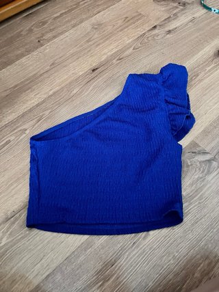 Mango Estampada XS, tejanos stradivarius, falda