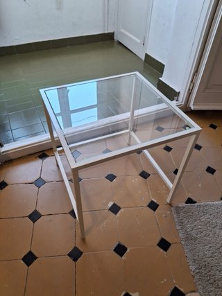 Mesa Nido IKEA VITTSJÖ Cristal y Metal