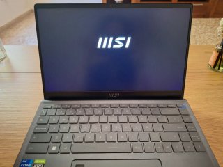 MSI Prestige 14 A12UC - Portátil Seminuevo