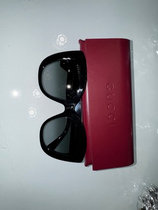 Gafas de sol Gucci negras