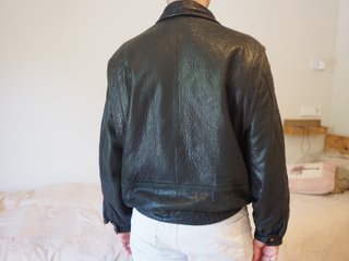 Chaqueta de cuero negra vintage