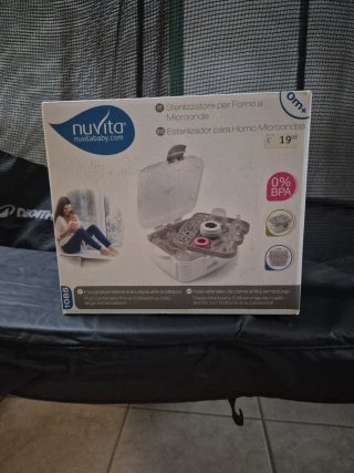 Esterilizador de biberones Nuvita Rebajado.