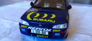 Coche de colección 1/18