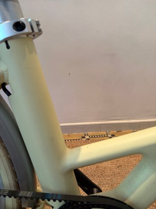 Bicicleta ADO Air 28 color crema