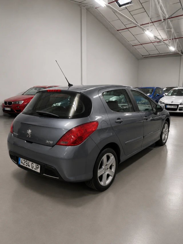 Peugeot 308 2008