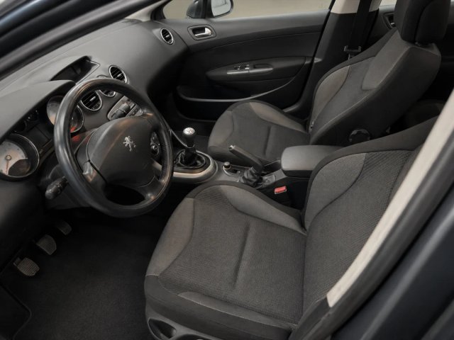 Peugeot 308 2008