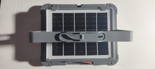Foco Solar LED 260, Carga USB C, Stock Líder
