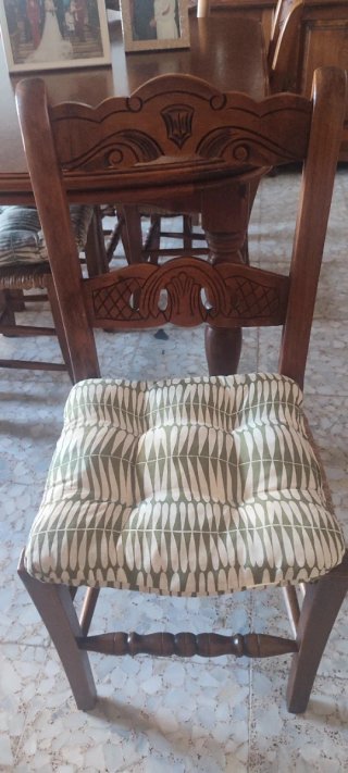6 sillas de comedor de madera con cojín