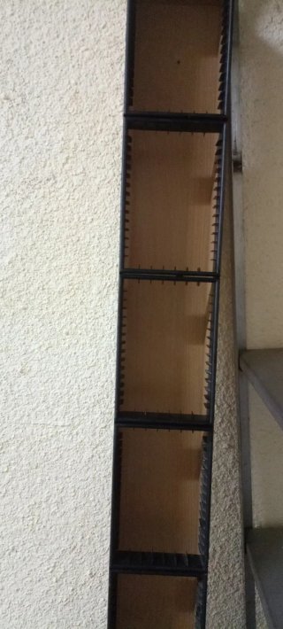 2 Estanterías para CDs Madera y Plástico