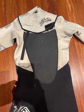 Neopreno Billabong niño Talla 12