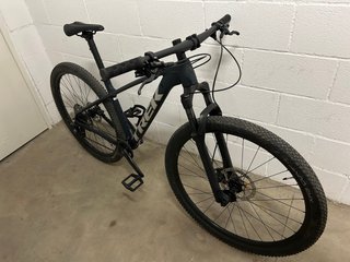 Bicicleta de montaña Trek X Caliber 9 29 pulgadas