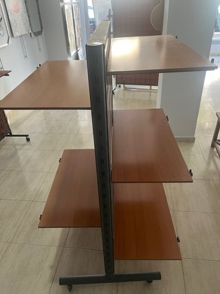 Expositor Metálico y Madera