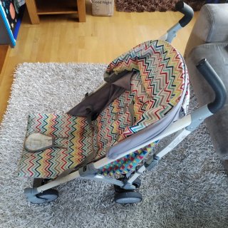 Carrito de bebé plegable