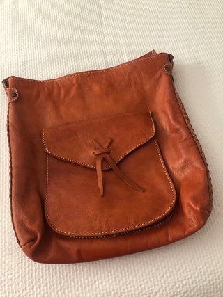 Bolso de cuero marrón cuero