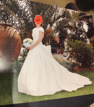 Vestido de Novia Blanco de Seda Salvaje.