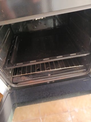Cocina de gas butano con horno
