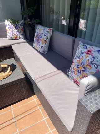 Conjunto de Sofá y Mesa de Exterior