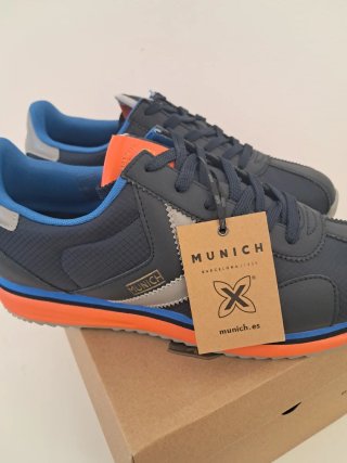 Zapatillas Munich Azul y Naranja Talla 44