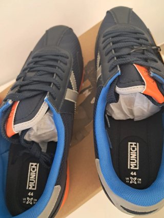 Zapatillas Munich Azul y Naranja Talla 44
