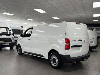 Opel Vivaro 2.0 BlueHDI 177Hp L2H1 Edition Aut. Head-Up Navi Camera Klima PDC Automatico